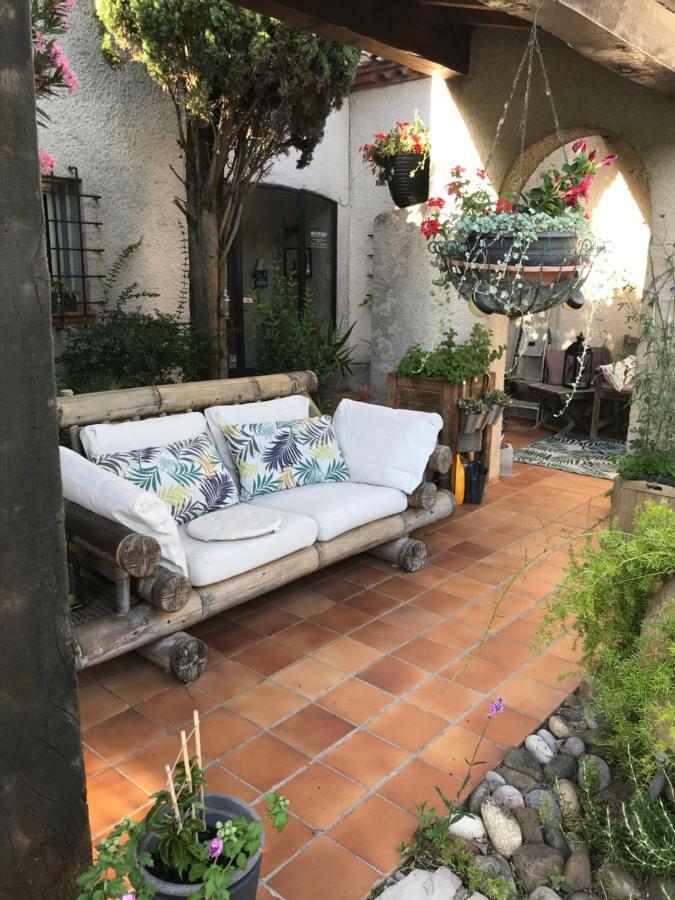 Le Jardin De La Cite Bed & Breakfast Carcassonne Exterior foto