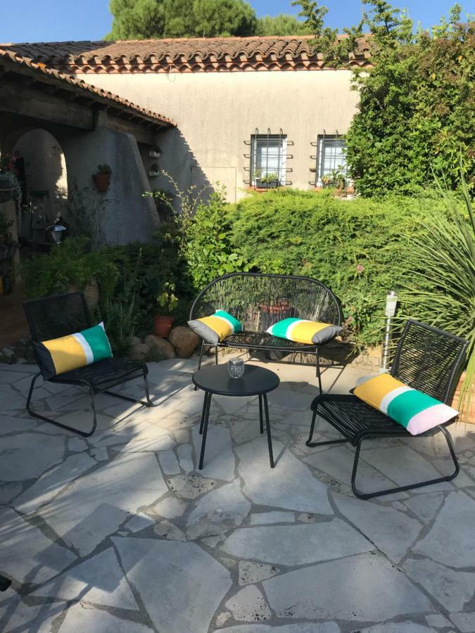 Le Jardin De La Cite Bed & Breakfast Carcassonne Exterior foto